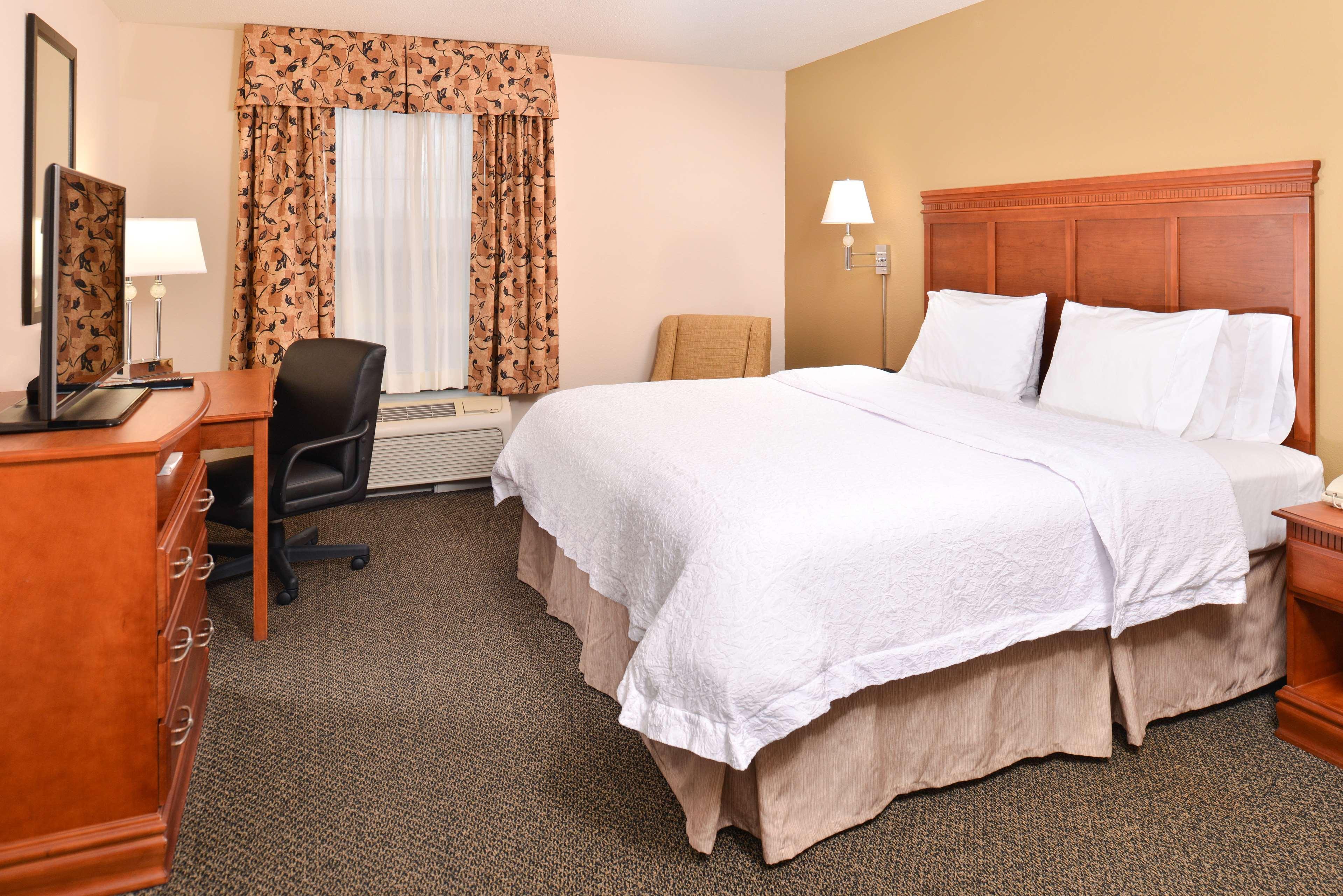 Hampton Inn & Suites Richmond Ngoại thất bức ảnh