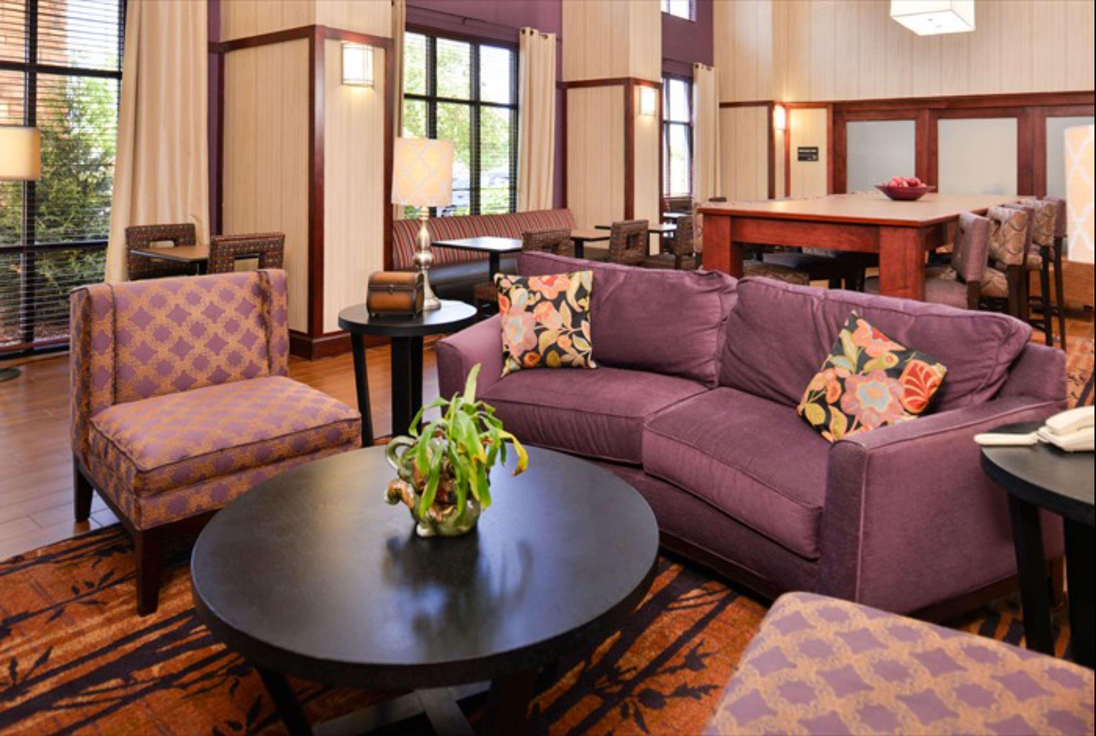 Hampton Inn & Suites Richmond Ngoại thất bức ảnh