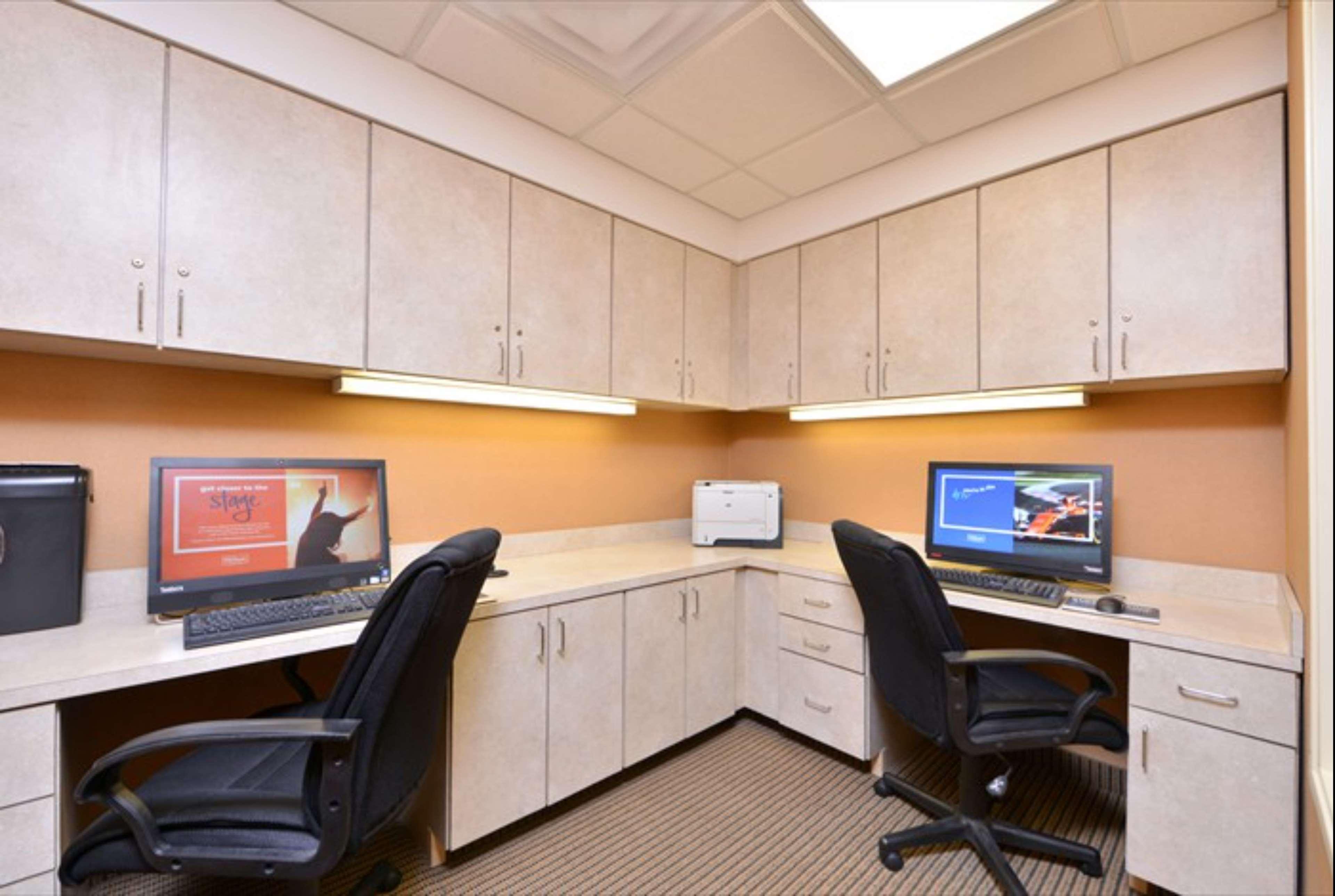 Hampton Inn & Suites Richmond Ngoại thất bức ảnh