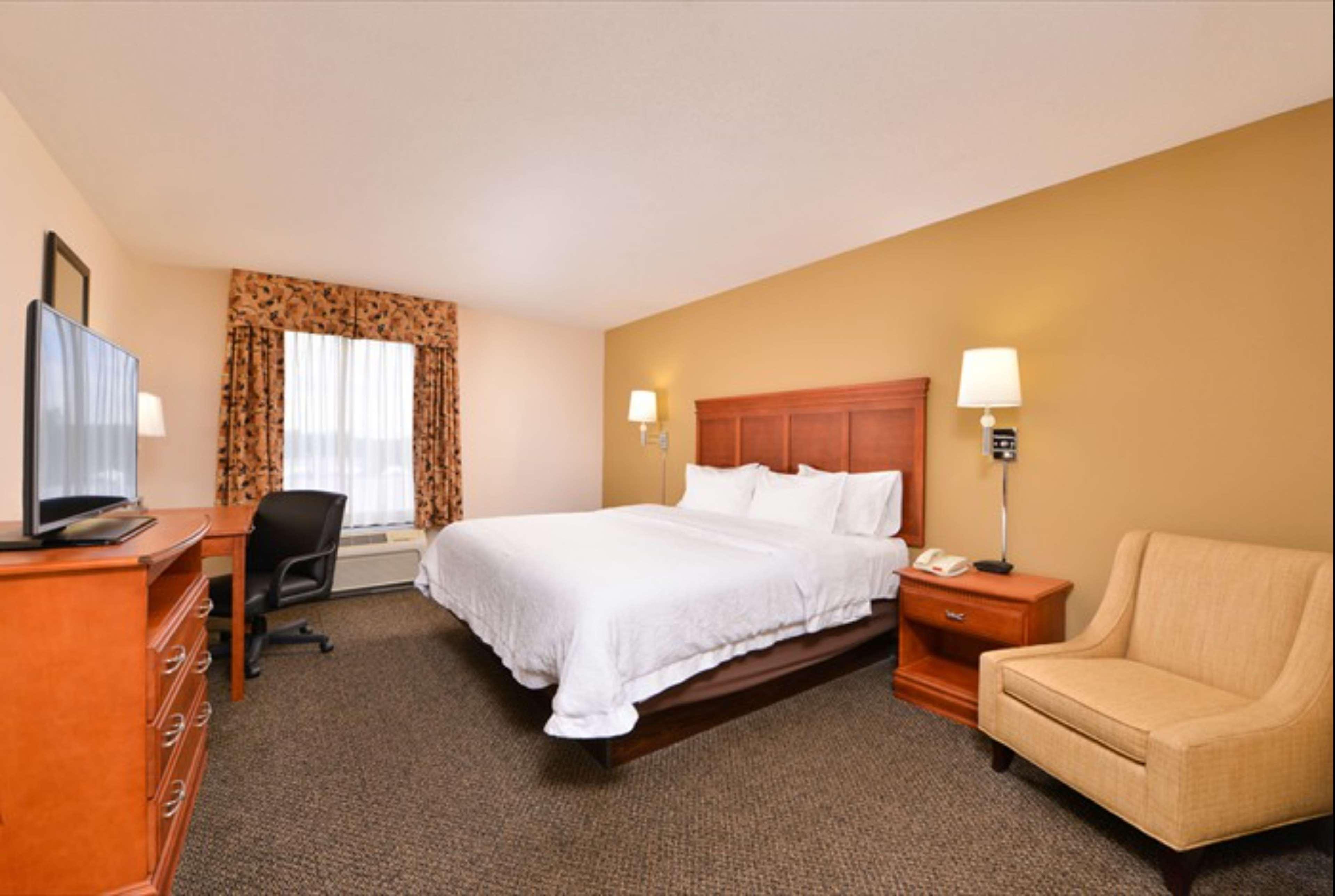 Hampton Inn & Suites Richmond Ngoại thất bức ảnh