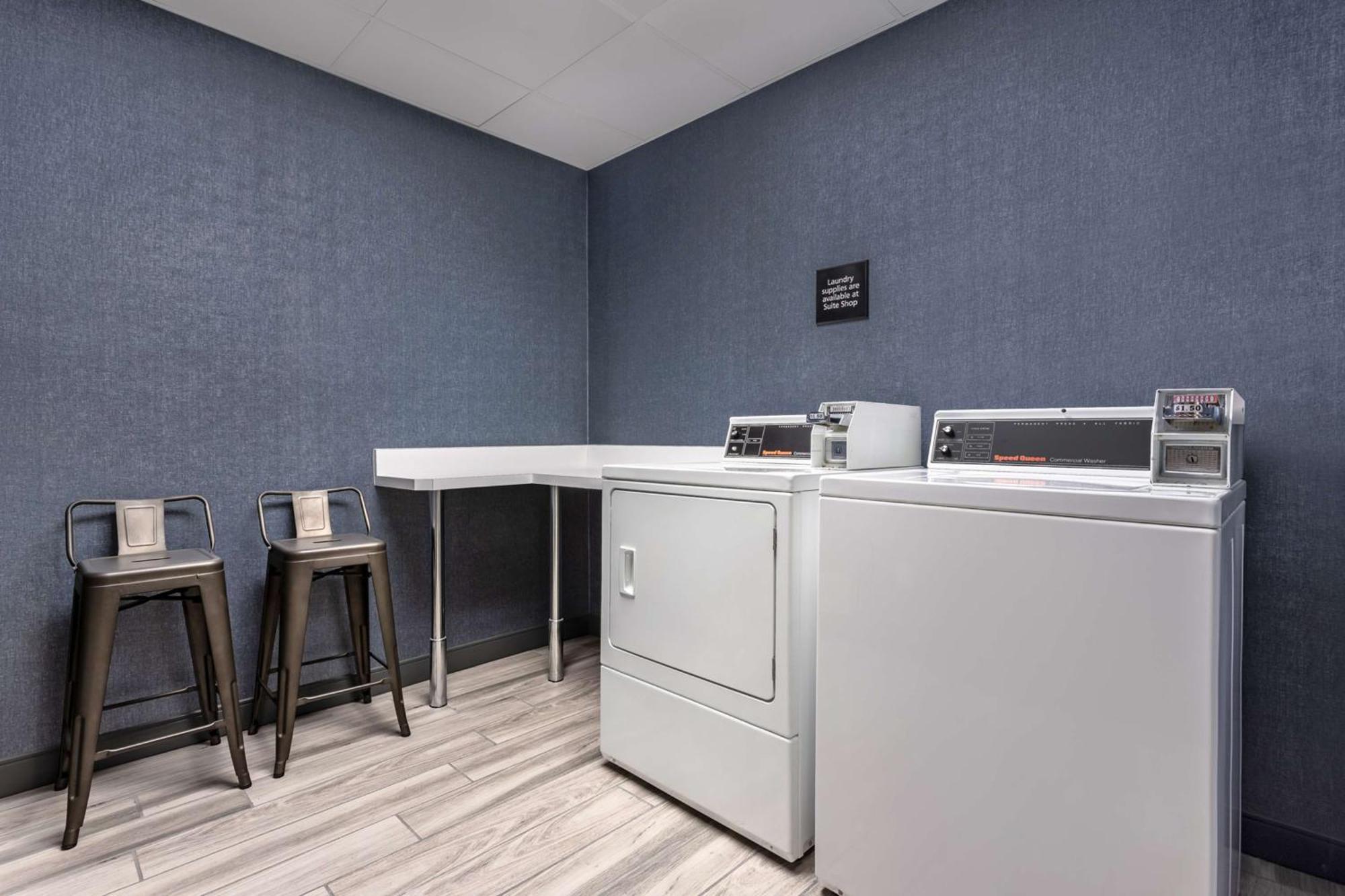 Hampton Inn & Suites Richmond Ngoại thất bức ảnh